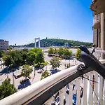 Riverfront Lux Budapešť
