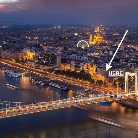 Riverfront Lux Appartement