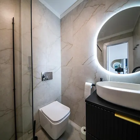 Riverfront Lux Appartement *