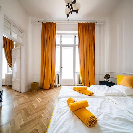 Riverfront Lux Apartment Budapest