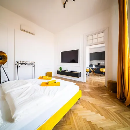 Apartment Riverfront Lux Budapest