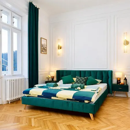 Riverfront Lux Appartamento *