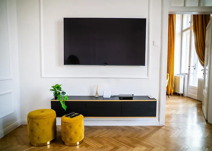 Riverfront Lux Apartment Budapest