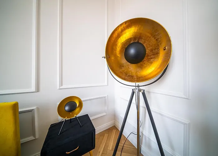 Riverfront Lux Apartment *