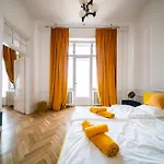 Riverfront Lux Apartamento Budapest
