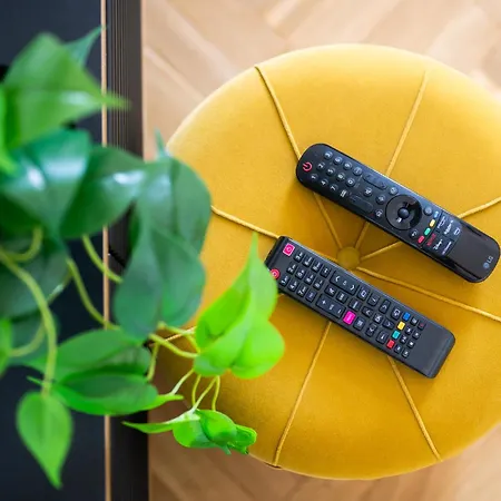 Riverfront Lux Appartamento *